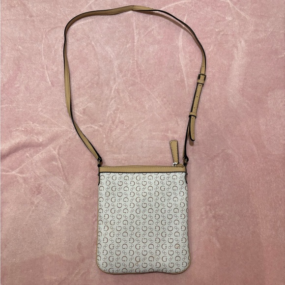 GUESS White With Beige Monogram Crossbody - Picture 6 of 8